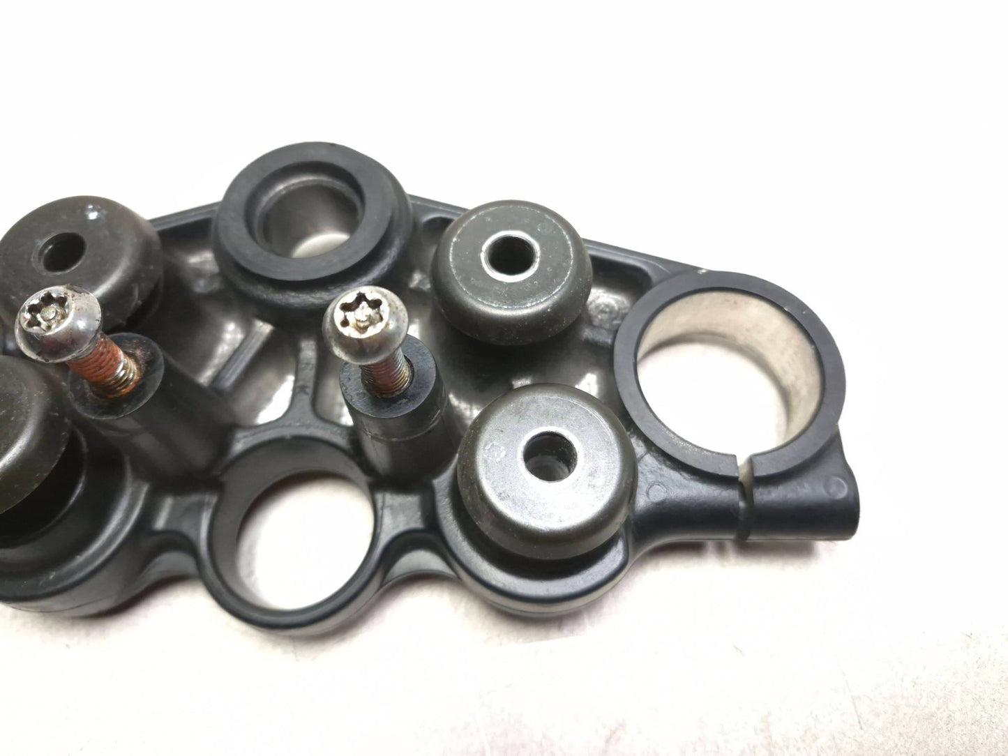 2001 Suzuki Gsx 750f Katana Upper Triple Tree OEM