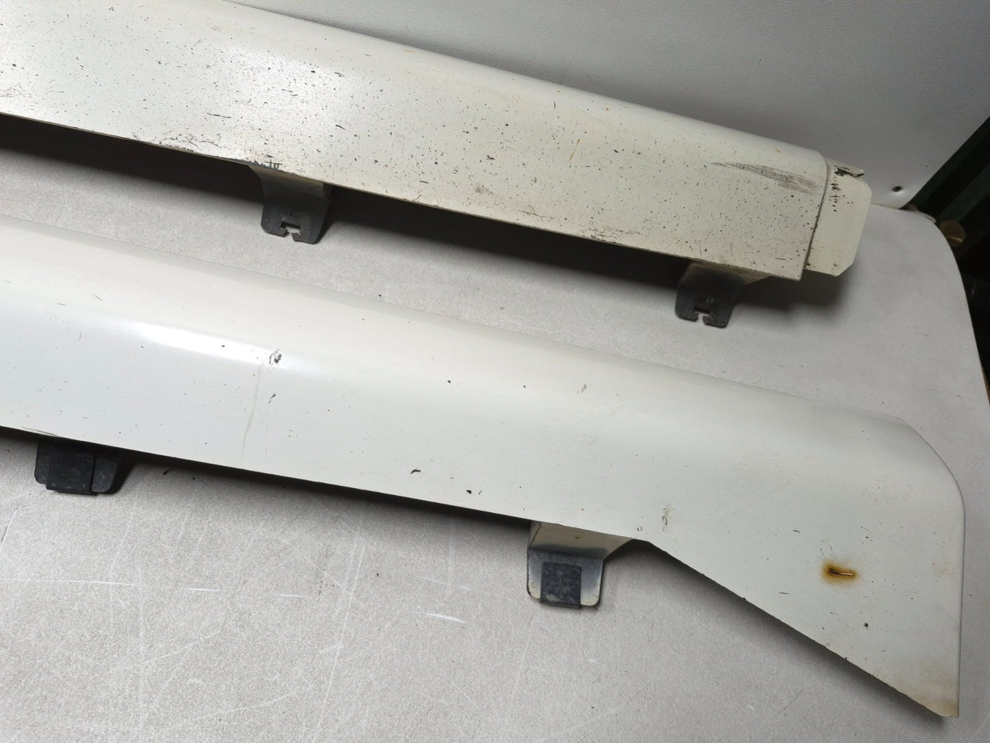 2013 Dodge Grand Caravan Rocker Panel Skirt Molding Pair Oem✅