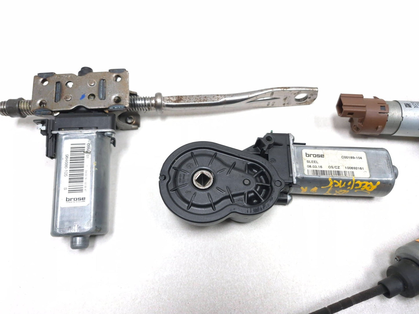 2017 Jaguar Xe Front Left Driver Seat Power Motor 4pcs OEM