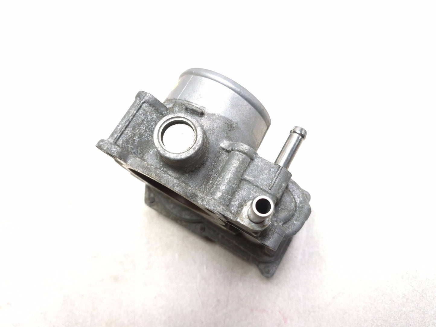 2011 Toyota Prius Throttle Body OEM