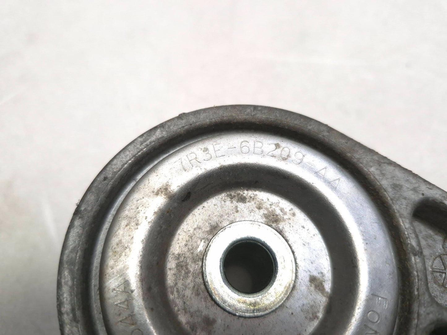 2010 Ford Mustang 4.0l Belt Tensioner OEM