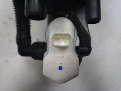 2011 BMW 750li Fuel Vapor Canister Oem✅