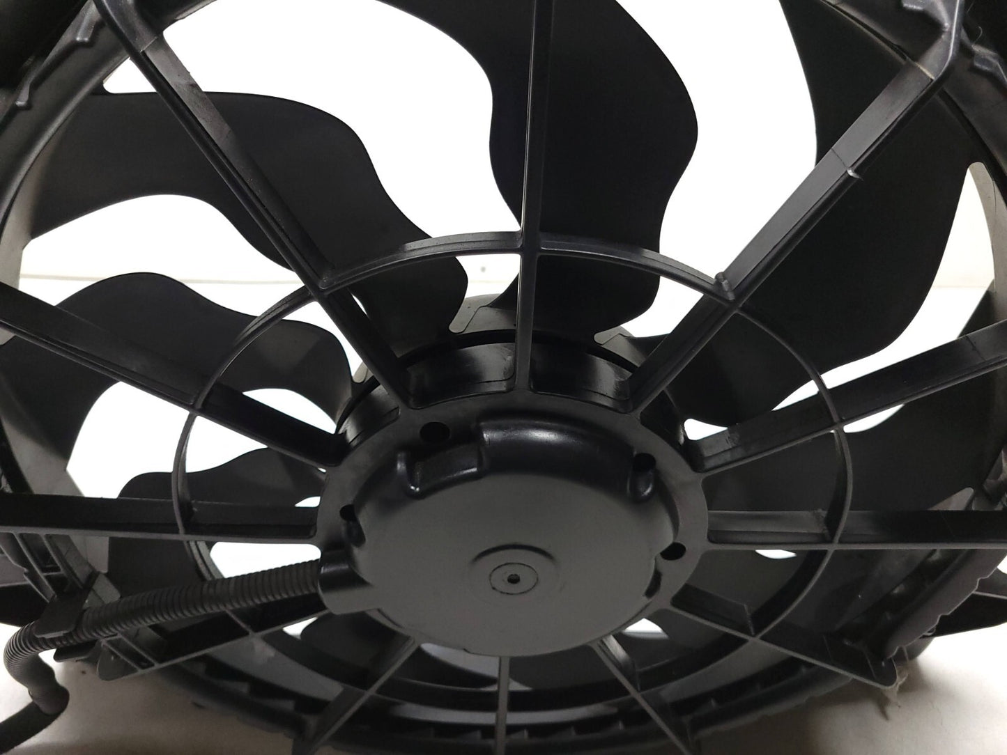 09-12 Hyundai Genesis Radiator Cooling Fan Assy 4.6l OEM Sedan