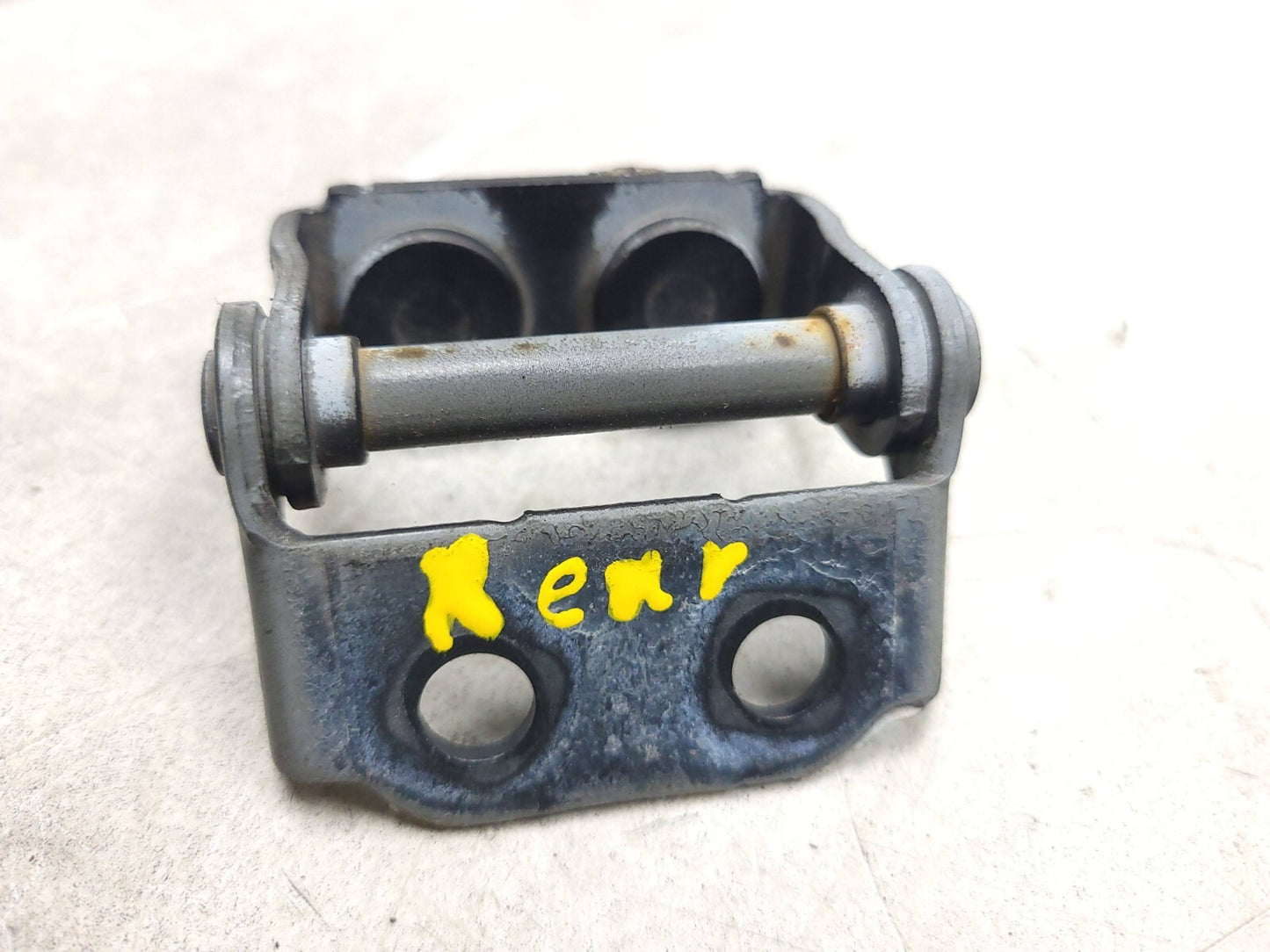 2009 Mazda Cx-7 Trunk Lid Hinge & Striker 3pcs W/ Bolt 2pcs OEM