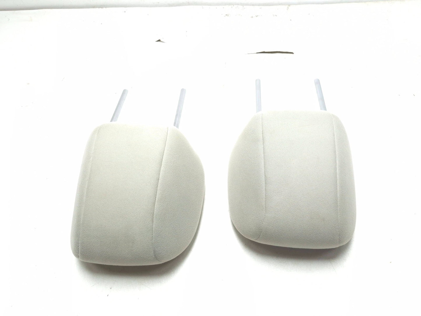 2012 Nissan Leaf Front Seat Headrest Left & Right OEM