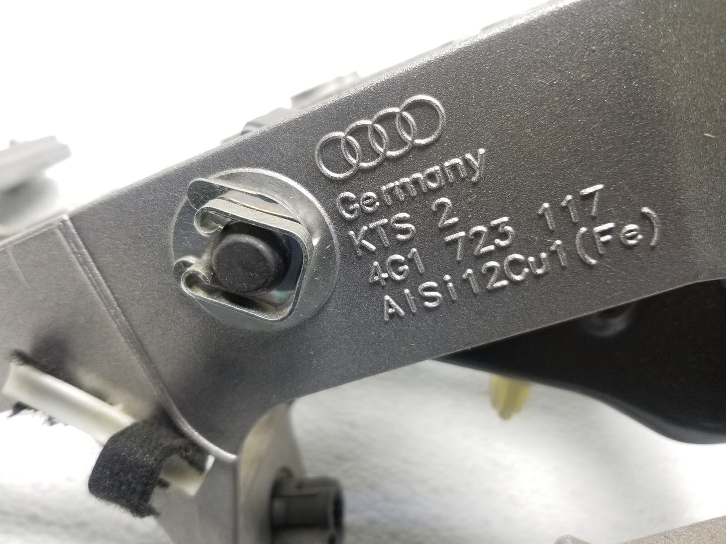 12 13 14 15 16 17 Audi A7 Brake Pedal OEM