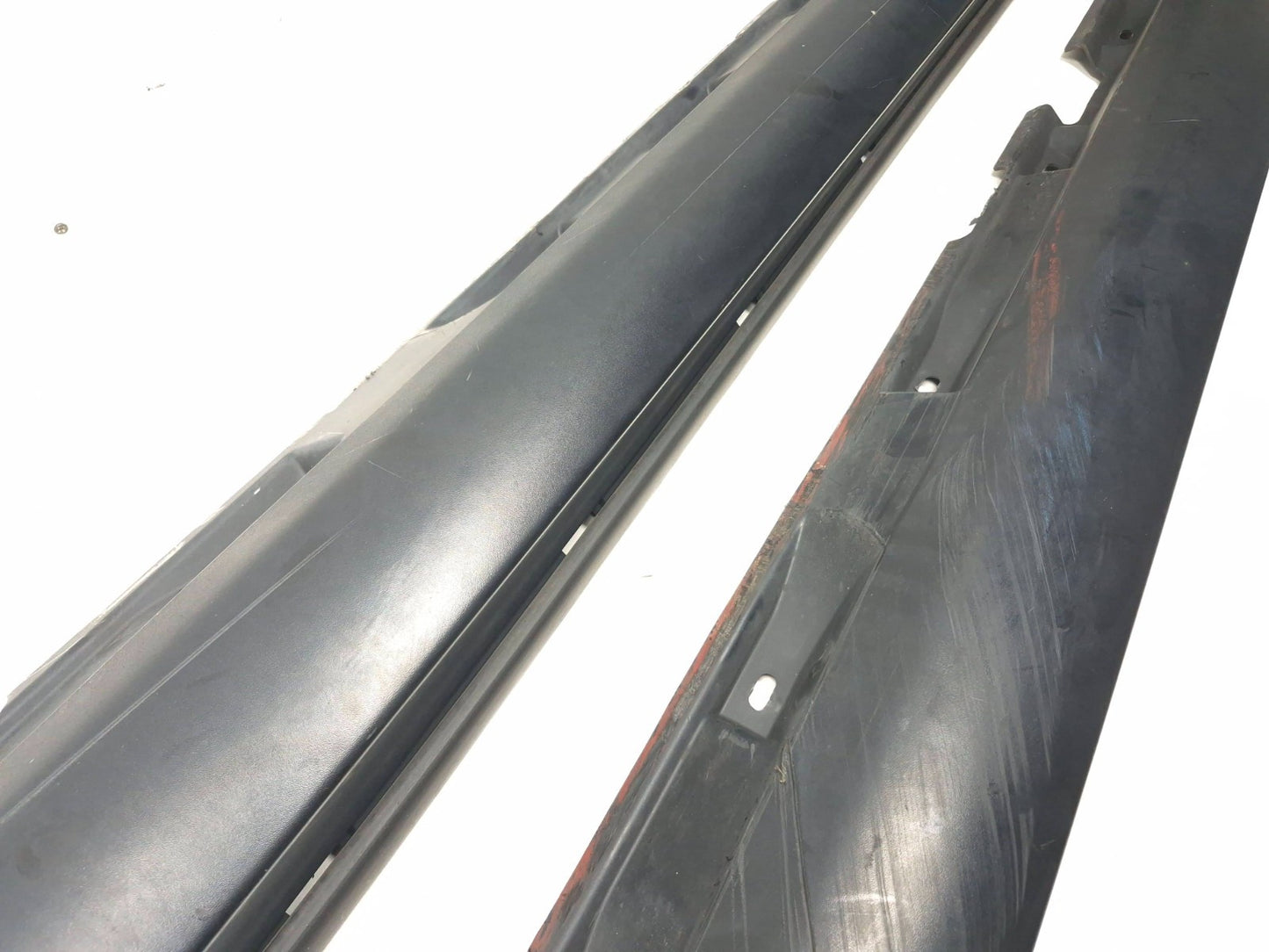 2012 Volvo C30 Rocker Panel Skirt Molding Left & Right OEM