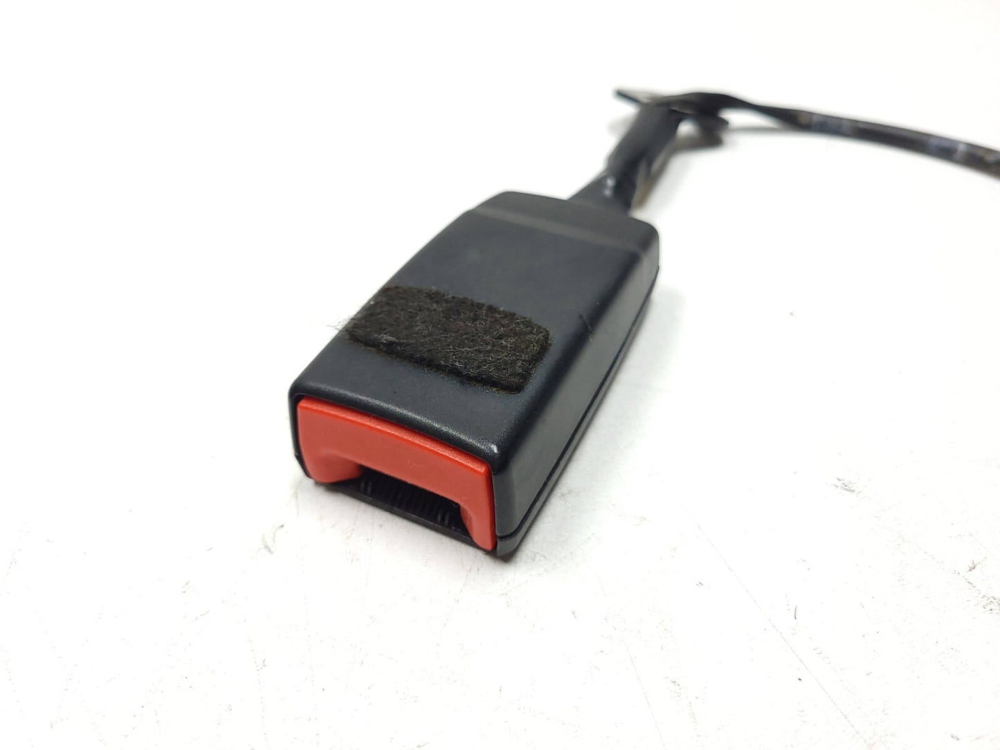 2009- 2015 Audi Q7 Front Seat Belt Buckle Passenger Side Right OEM