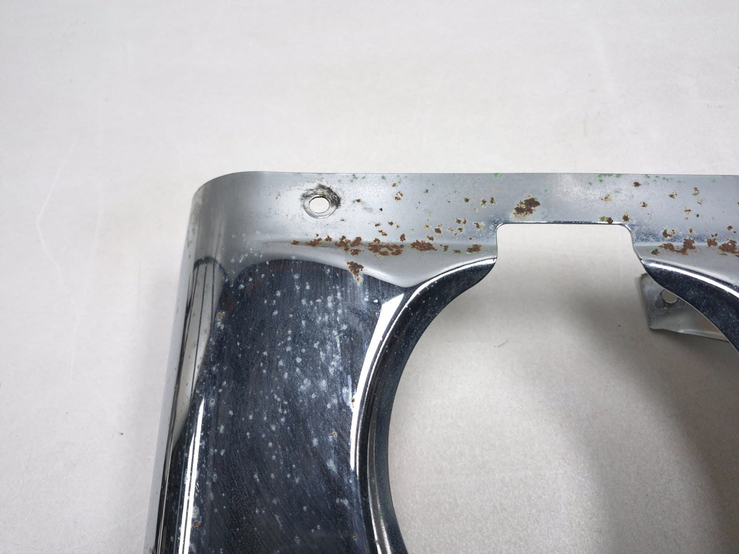 1999 Suzuki Intruder 1500 Headlight Holder Mount OEM