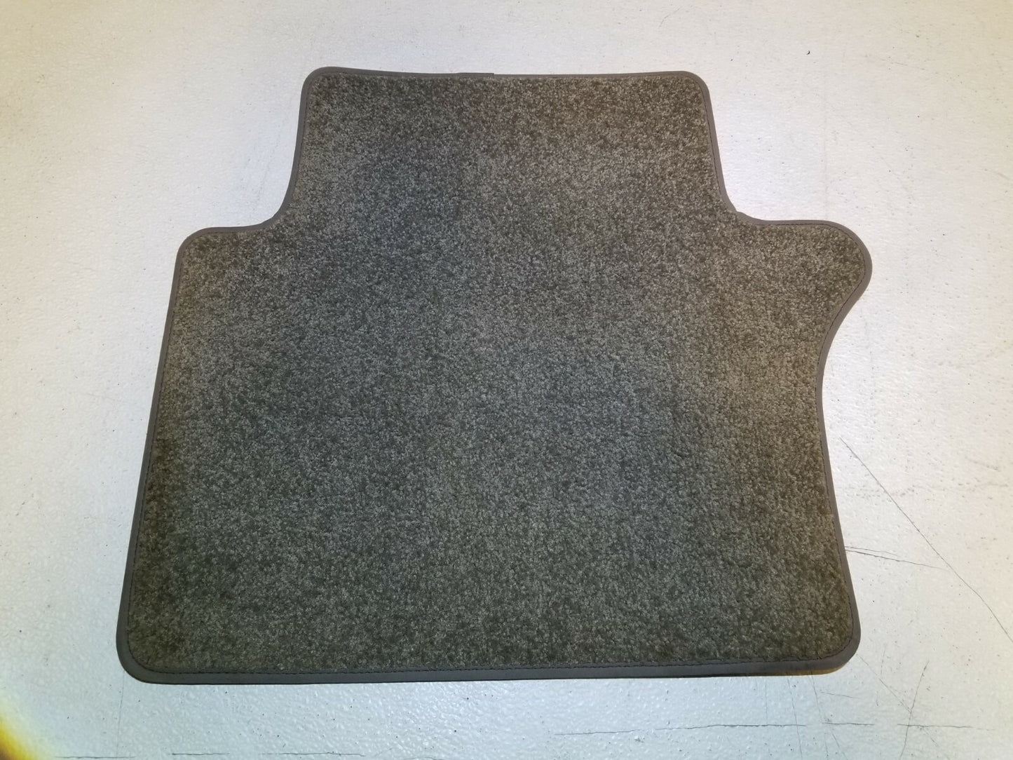 2009 Range Rover Sport Rear Floor Mat Carpet 2 Pcs OEM