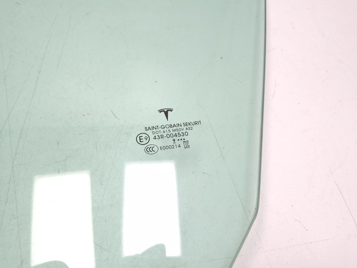 2020 Tesla Model 3 Front Door Window Glass Driver Side Left *single Pane* OEM