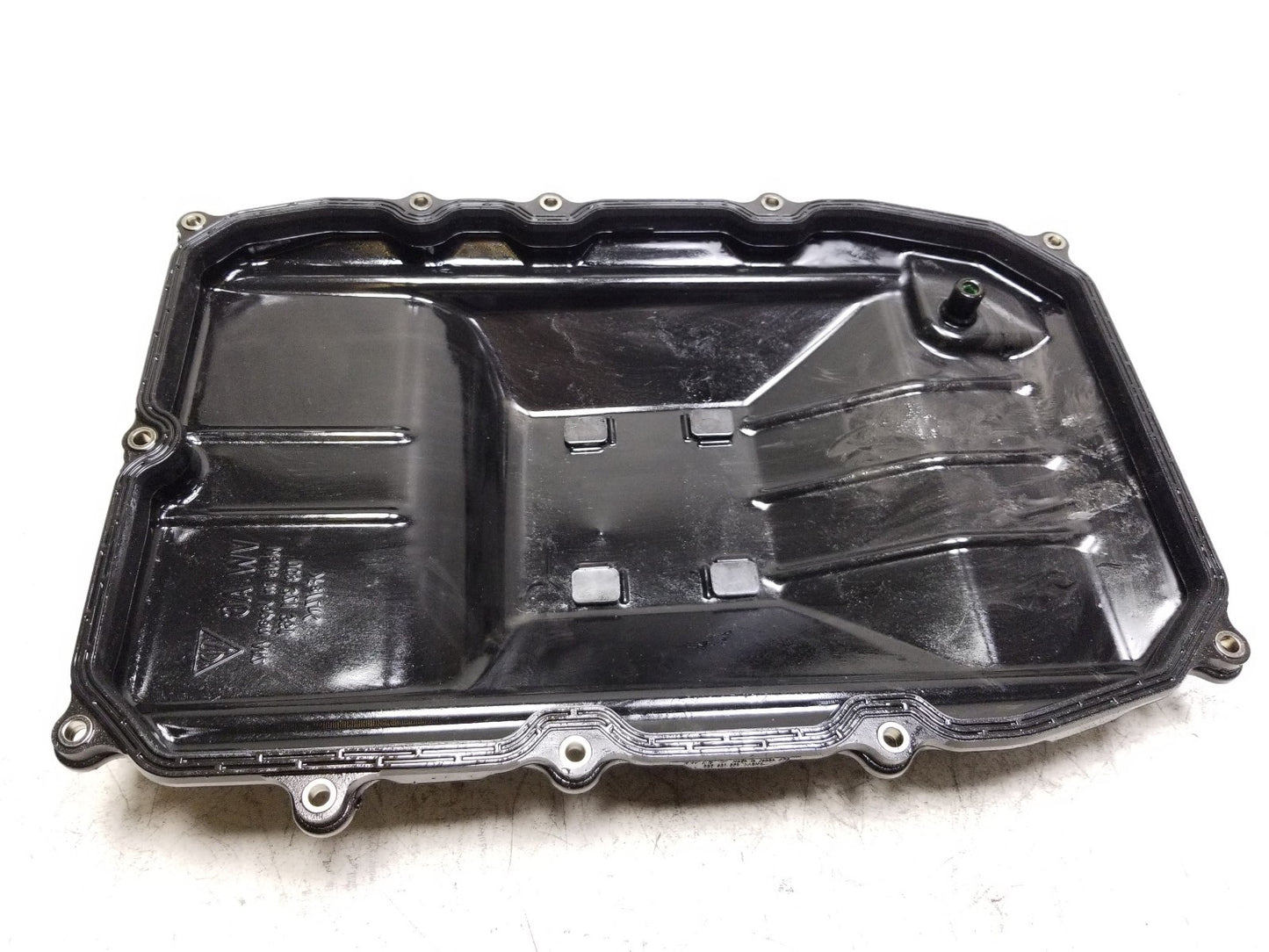 2015 Audi Q7 Transmission Oil Pan OEM