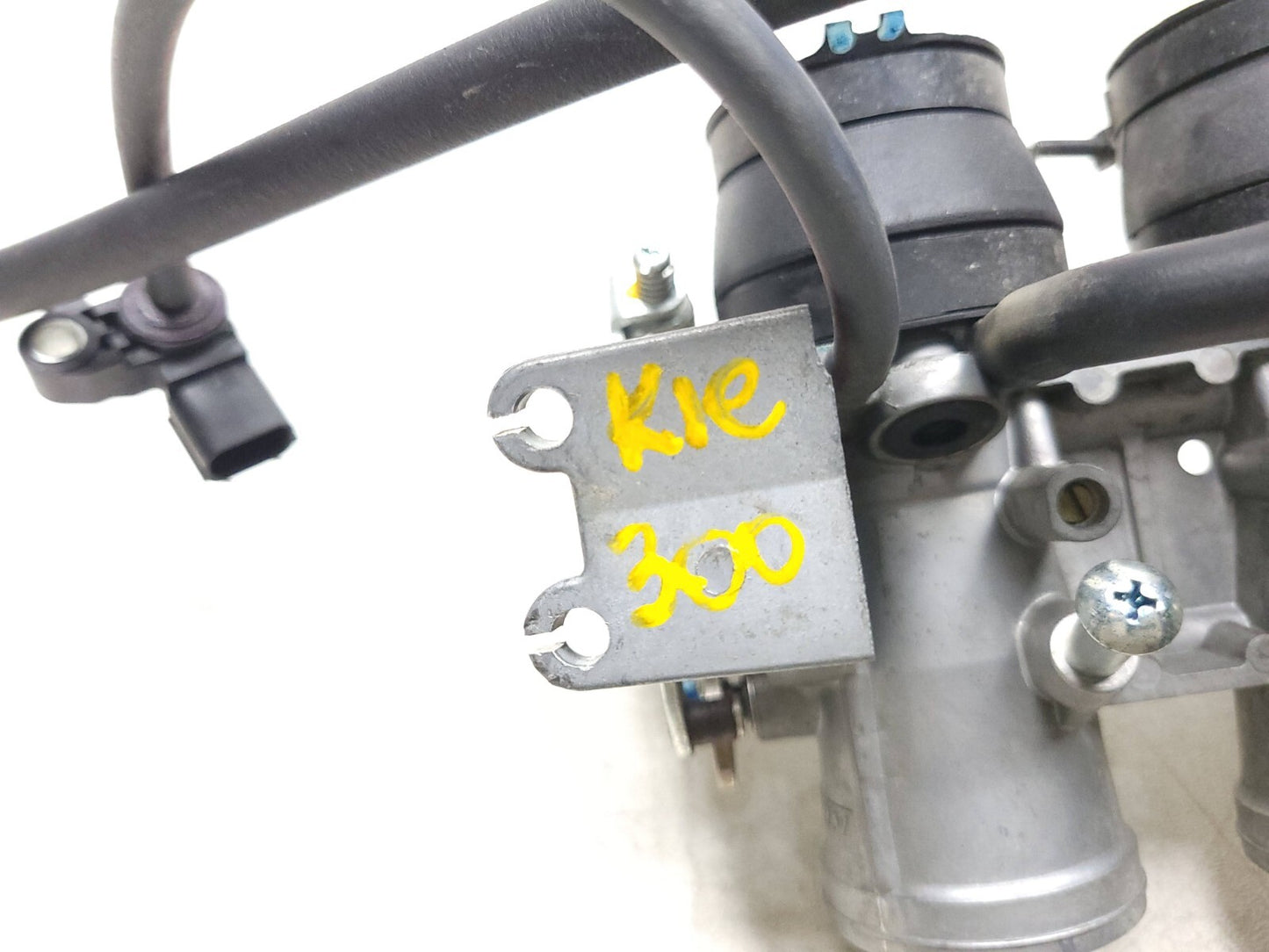 17-26 Kawasaki Kle300 Versys-x 300 Throttle Body