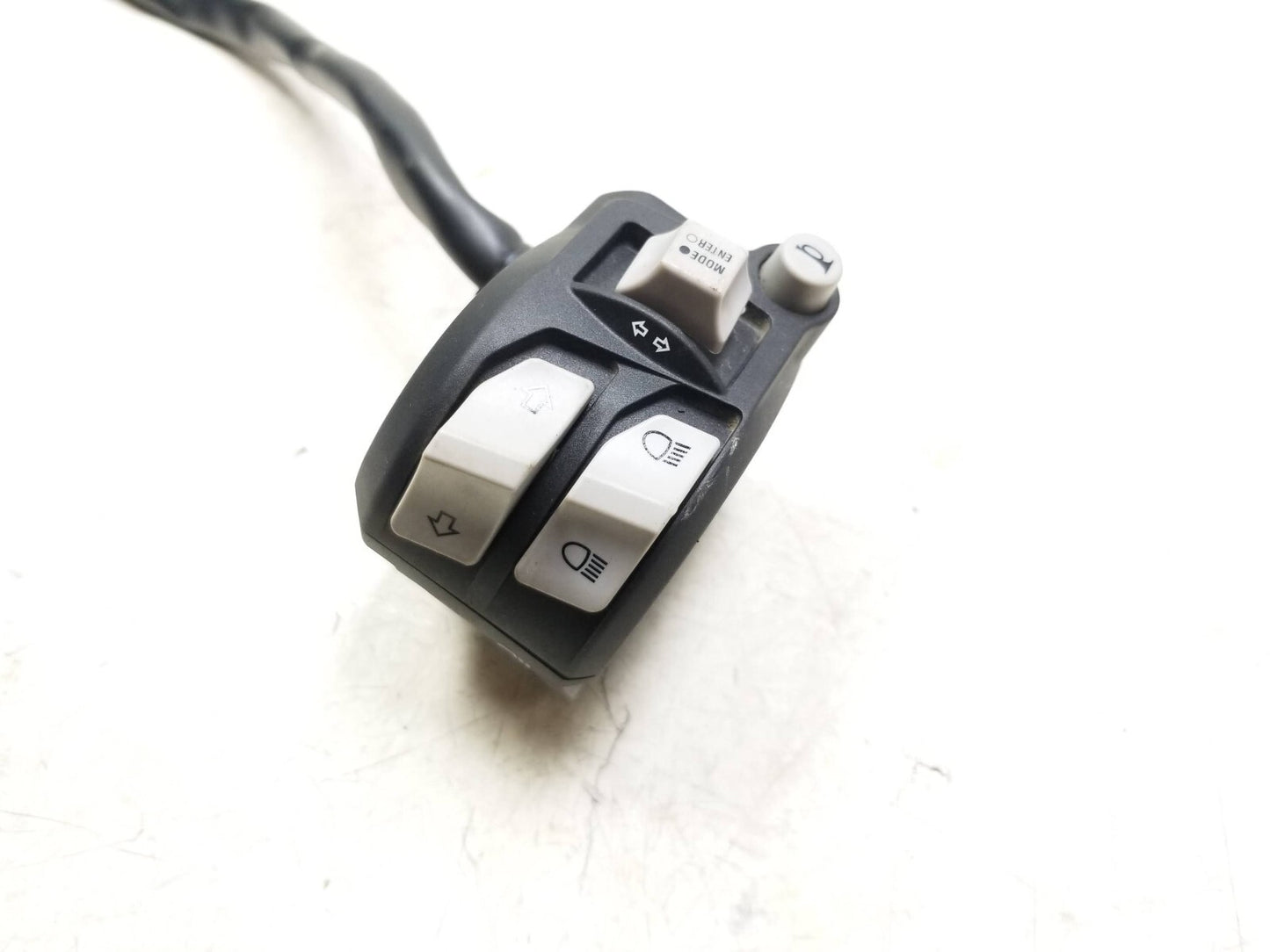 21-24 Ducati Supersport 950 950s Control Block Switch Left Hand Side 6k Miles