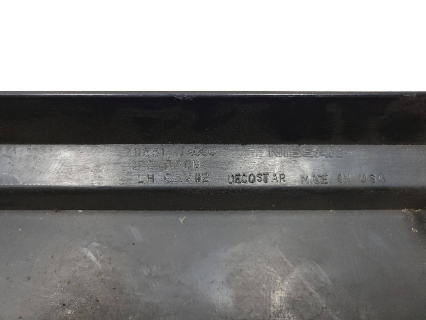 2009 Nissan Altima Skirt Rocker Panel Molding Left Driver Side OEM