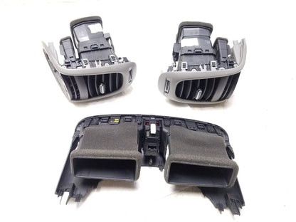 2014 - 2019 Kia Soul Front Air Vent Grill Dash Panels OEM