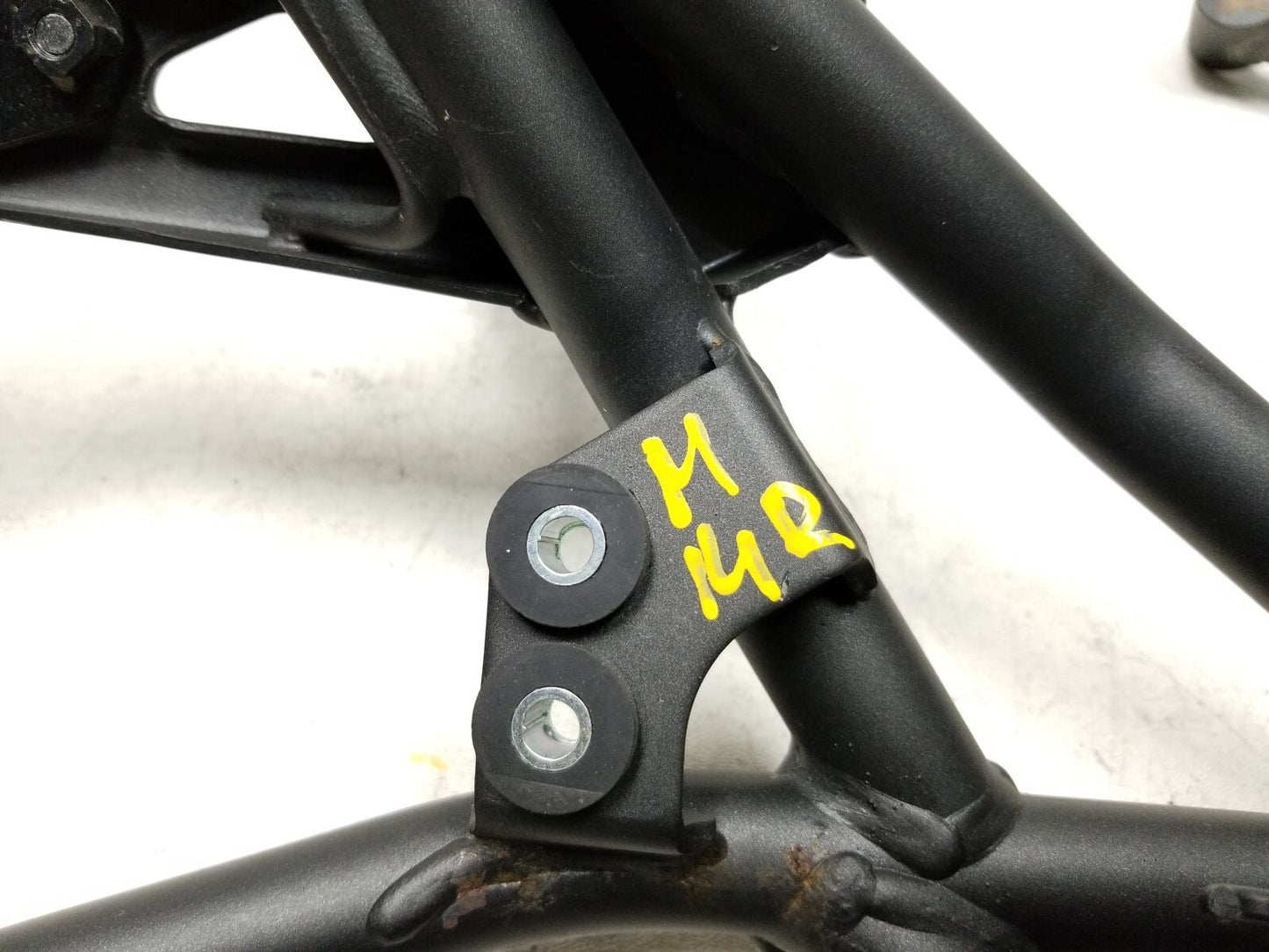 2015-2018 Kawasaki Klz1000 Versys 1000 Rear Foot Peg W/ Bracket Left & Right OEM
