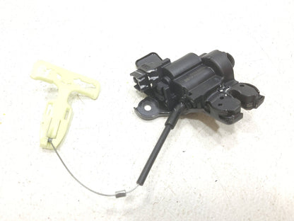 2014 Ford Fusion Trunk Lock Actuator Motor OEM
