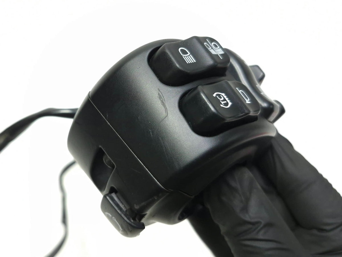 2014-2020 Harley Ultra Limited Road Street Glide Left Control Switches 71500128b
