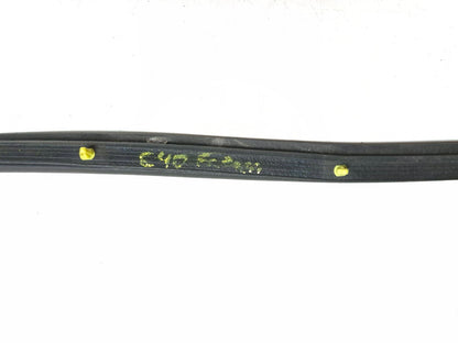 2010 Dodge Caliber Sxt Door Weatherstrip Seal Front Right Passenger Side OEM