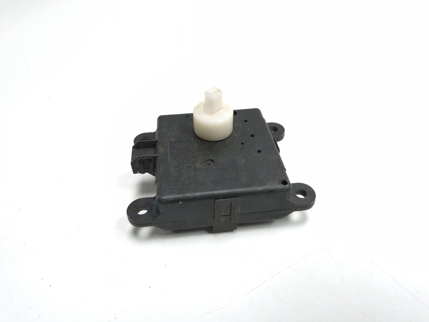 2014 Infiniti Q60 HVAC Blend Door Actuator Motor OEM