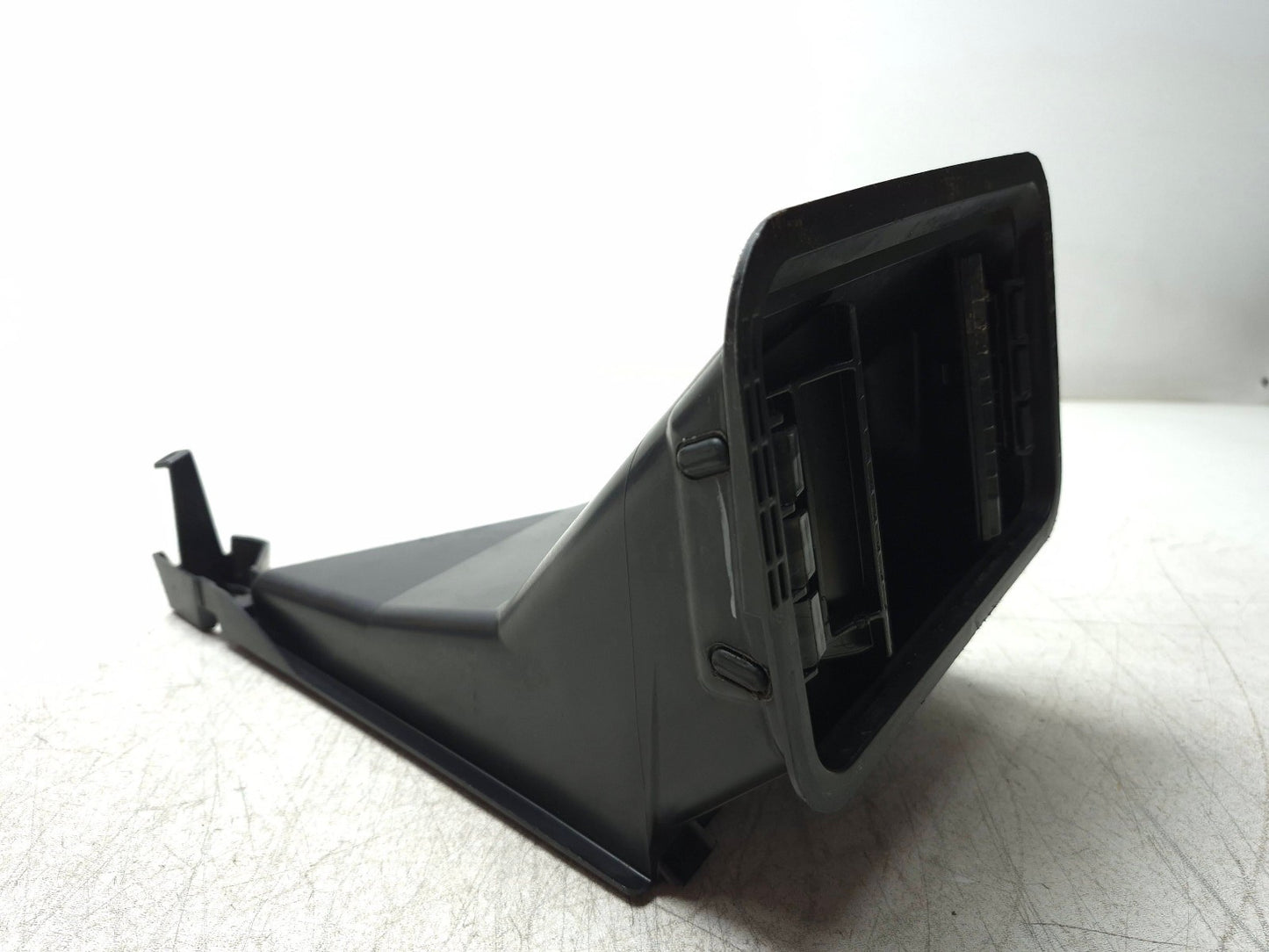 2008 BMW X6 Front Left Cabin Filter Air Duct Housing OEM 64319175465