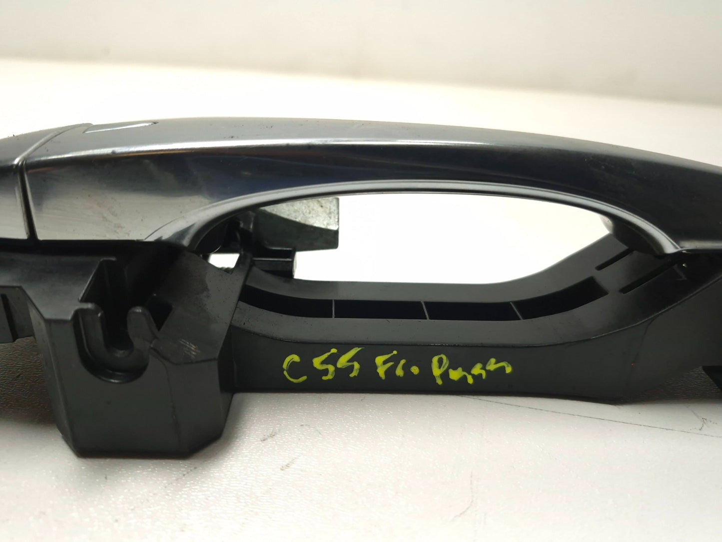 2018 Nissan Altima Front Exterior Door Handle Passenger Side Right OEM