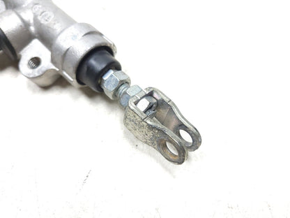 2015 - 2018 Yamaha Yzf-r3 Yzfr3 Rear Brake Master Cylinder OEM