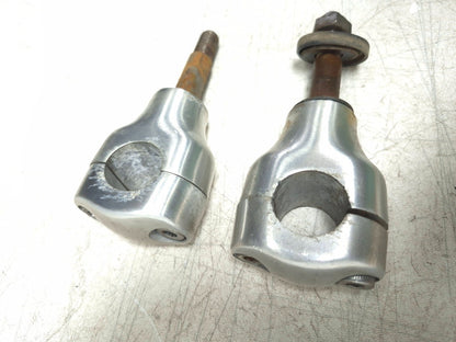 1999 Yamaha V Star Xvs650 Classic Handlebar Riser 2pcs OEM