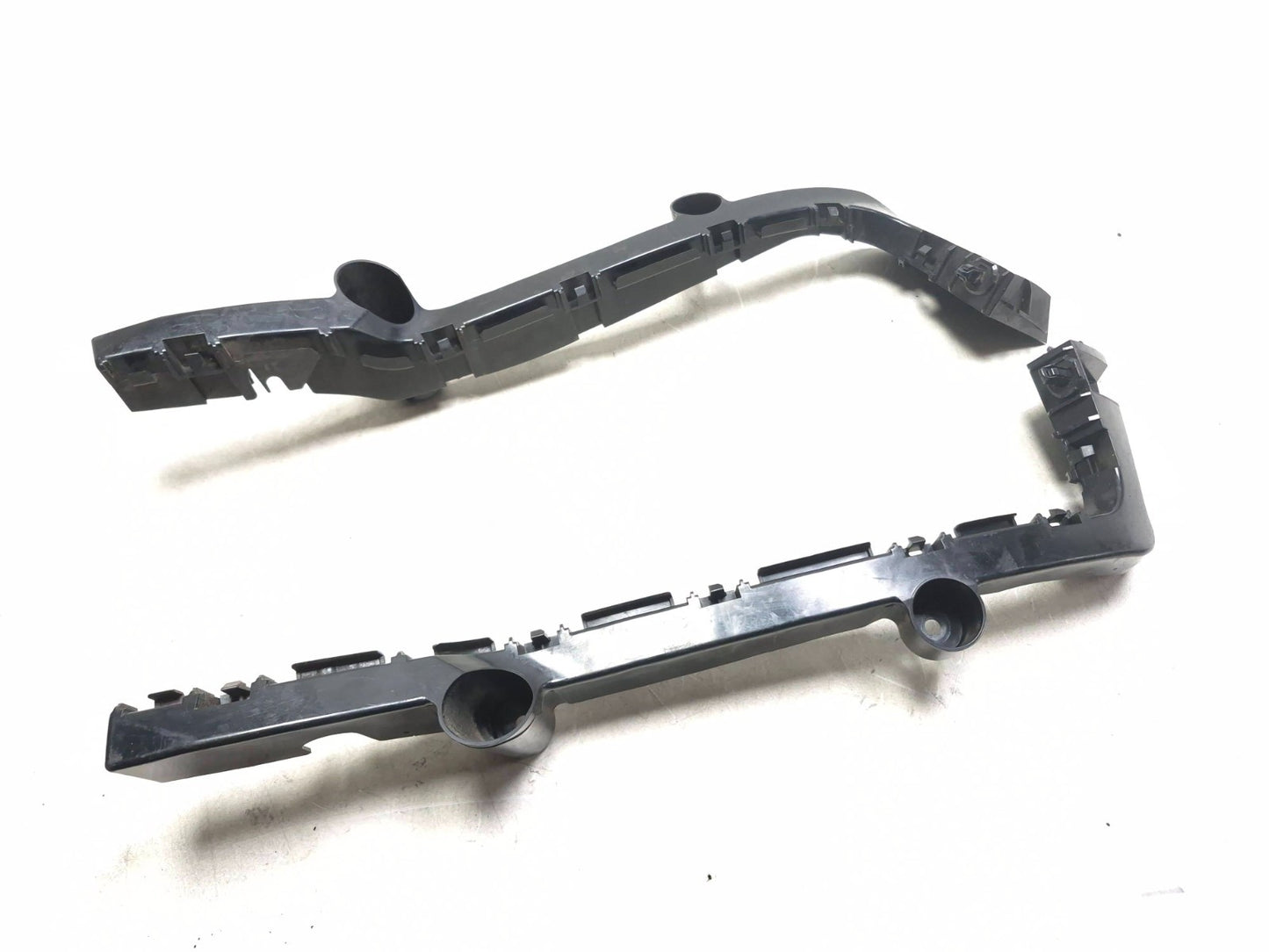 2018 Dodge Journey Rear Bumper Bracket Support Left & Right OEM