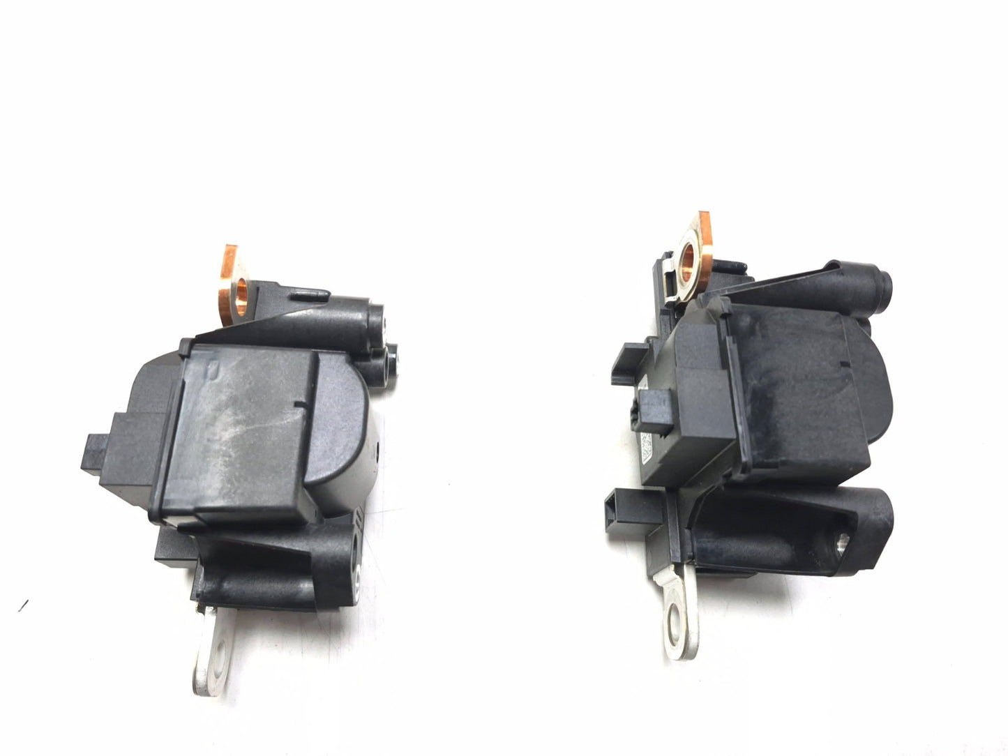 2021 Tesla Model 3 High Volage Main Battery Pack Contactor Switch OEM