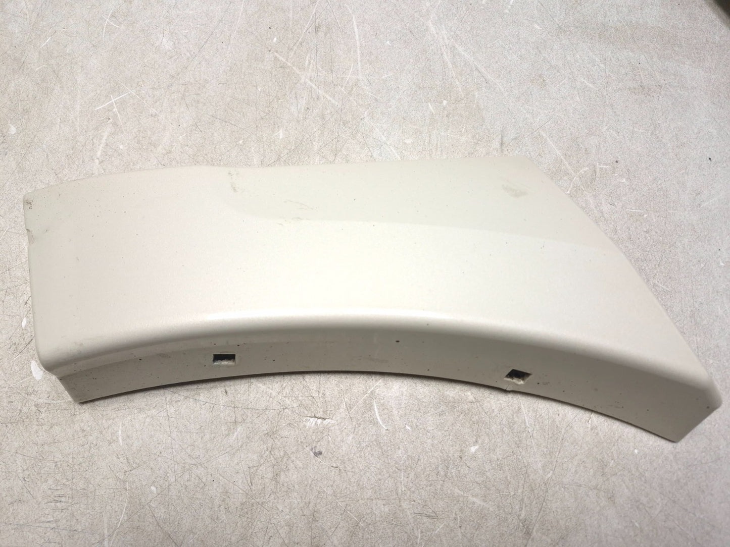 2008 Lincoln Navigator Rear Quarter Body Trim Molding Left & Right OEM