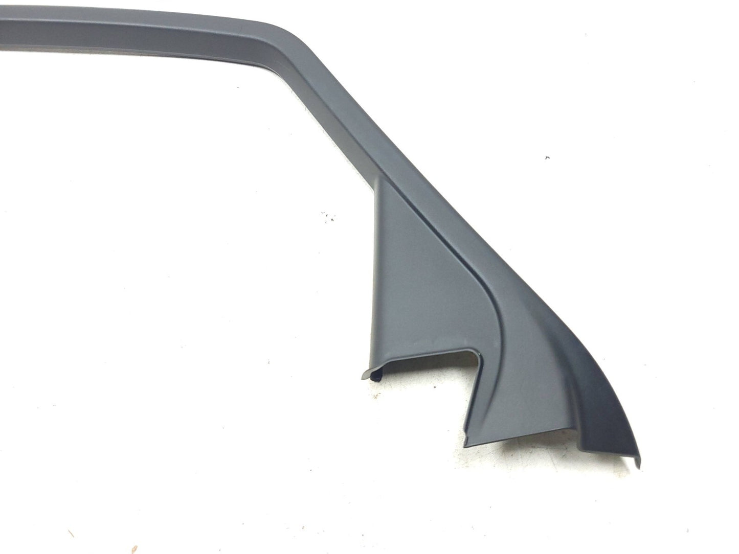 2009 Audi A4 S4 Sedan Door Window Frame Trim Rear Passenger Side Right OEM