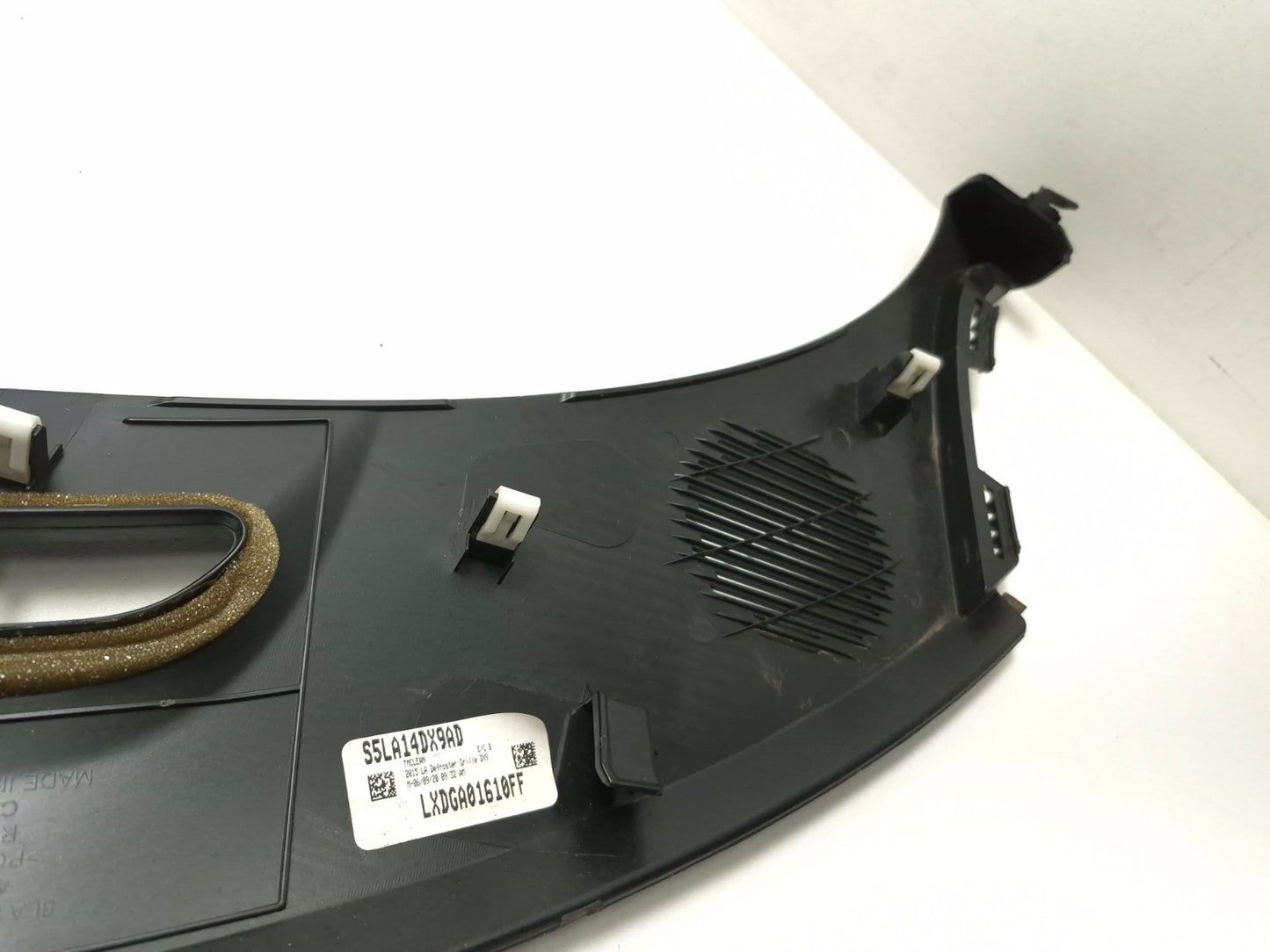 2020 Dodge Challenger Dashboard Defroster Grille Panel OEM