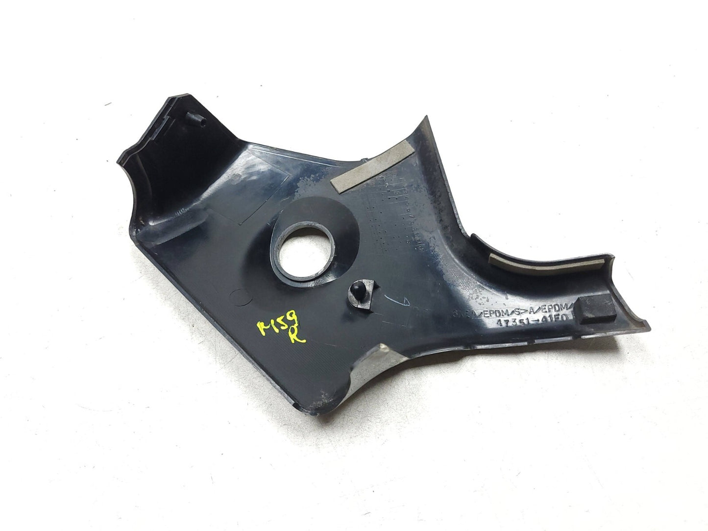 2006 - 2009 Suzuki Boulevard C50 Vl800 Right Front Neck Fairing Cover 2pcs OEM