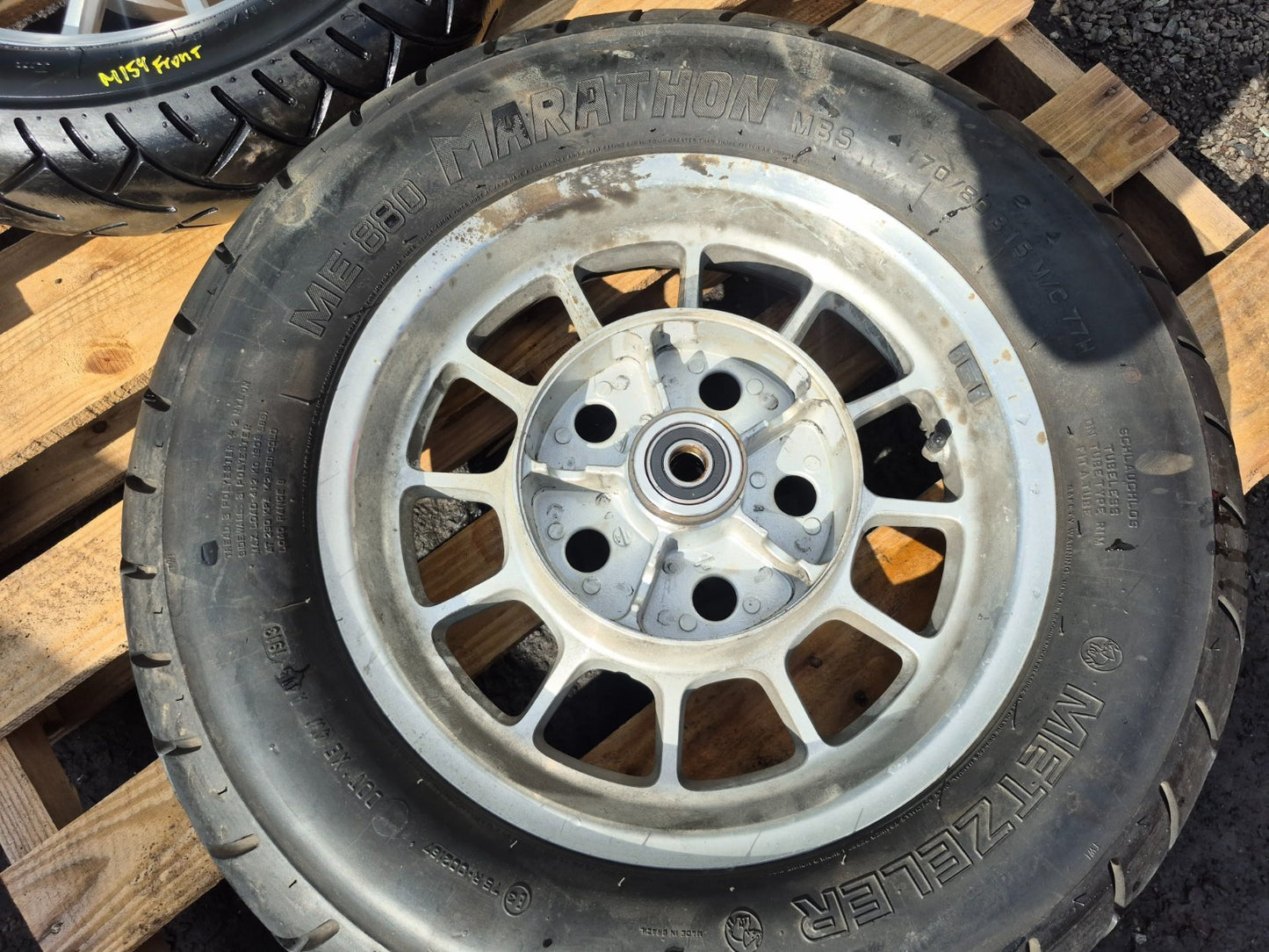 2014 Triumph America Wheel Rim W/tire Metzeler Front & Rear Pair OEM