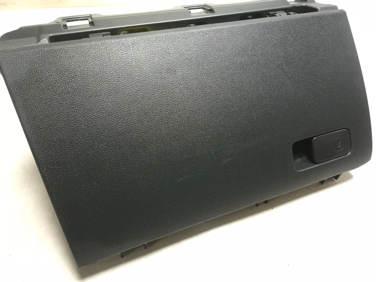 2018 Hyundai Sonata Glove Box 84510-c2001-try OEM