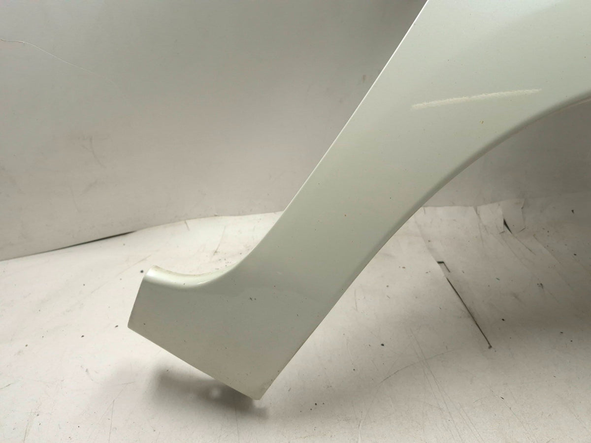 2012 Nissan Leaf Front Fender Passenger Side Right OEM
