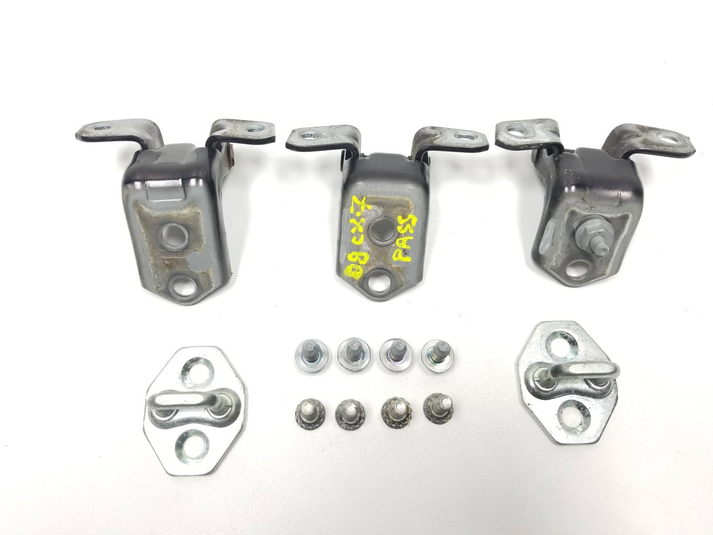 2009 Mazda Cx-7 Passenger Side Door Hinge & Striker 6pcs W/ Bolt 8pcs OEM