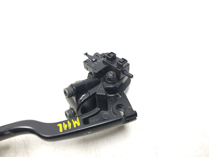 19 - 23 Kawasaki Z400 Er400 Handlebar Brake Master Cylinder & Clutch Handle OEM