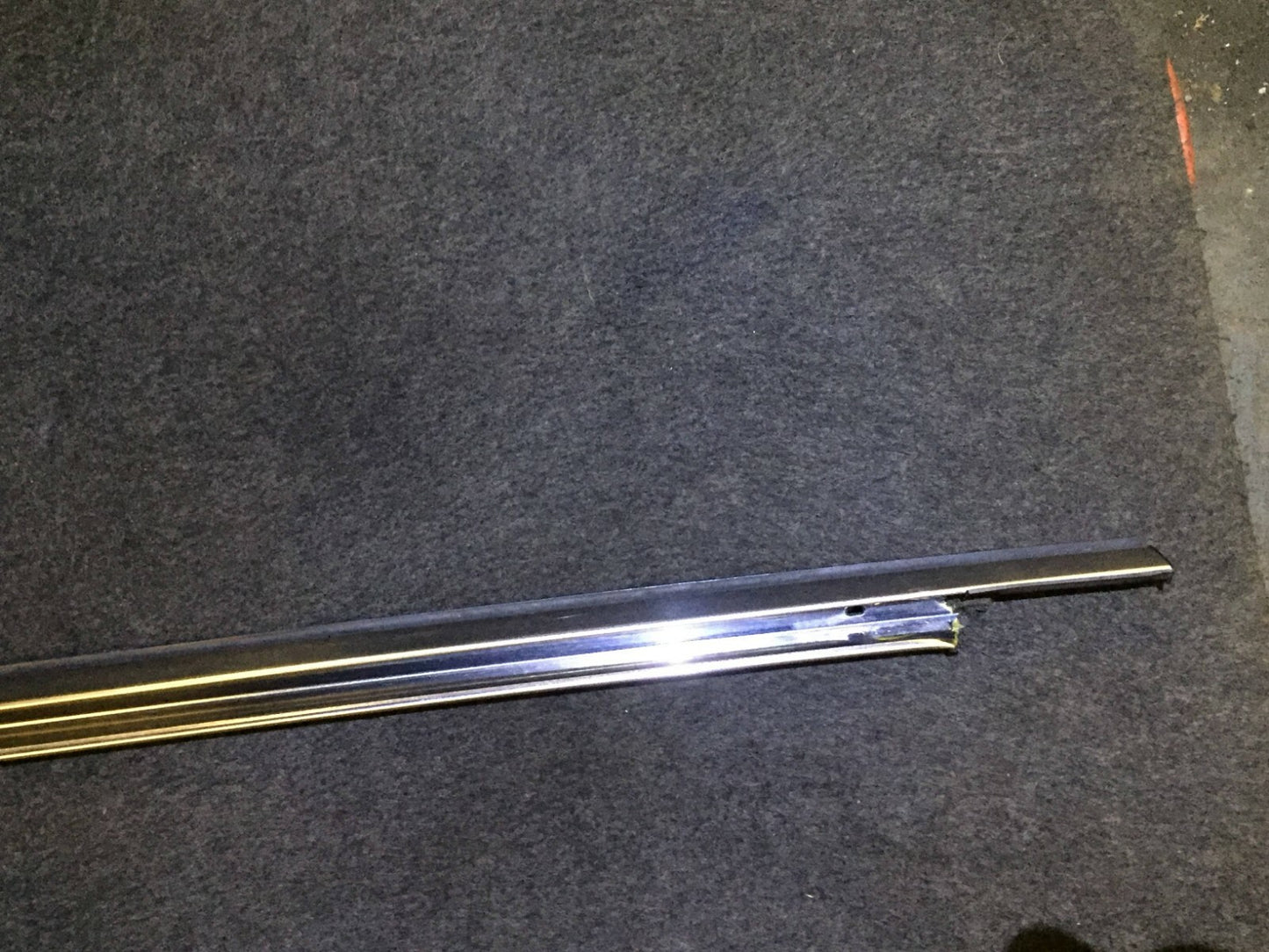 08 09 10 Honda Odyssey Rear Right Pass Sliding Door Chrome Molding.length 39.25"