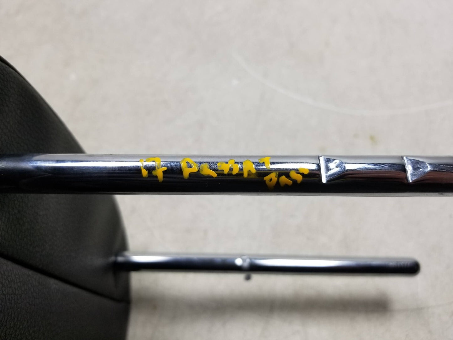 2015-2018 Volkswagen Passat Seat Headrest Front Passenger Side Right OEM