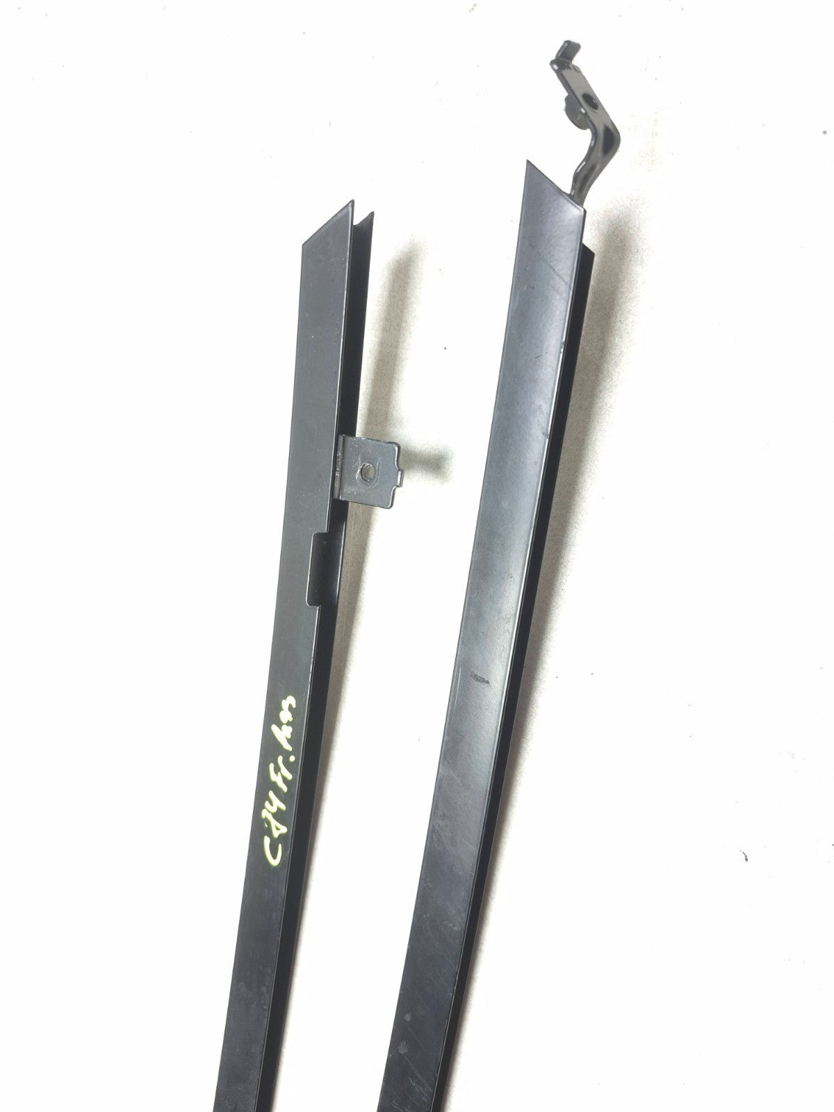 2016 Ford Transit Connect Front Door Window Chanel Guide Left & Right OEM