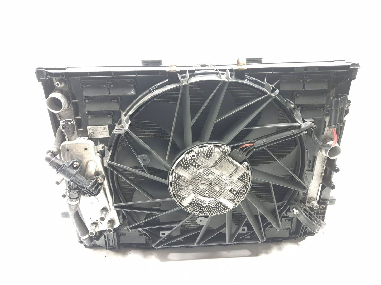 2011 BMW 750li Radiator Condenser Oil Cooler Cooling Fan Oem✅