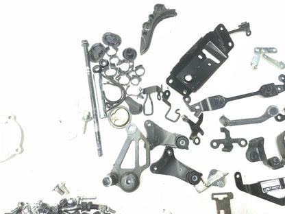 2025 Yamaha Xsr900 Misc Bolt & Hardware Bracket Set OEM