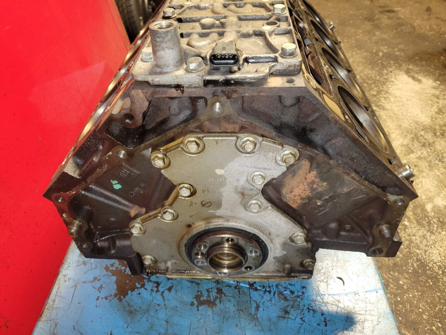 2013 Chevrolet Suburban Engine Cylinder Block 5.3l OEM