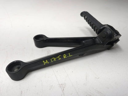 2005 Kawasaki Ninja Zx10r Rear Footrest Left & Right Pair OEM