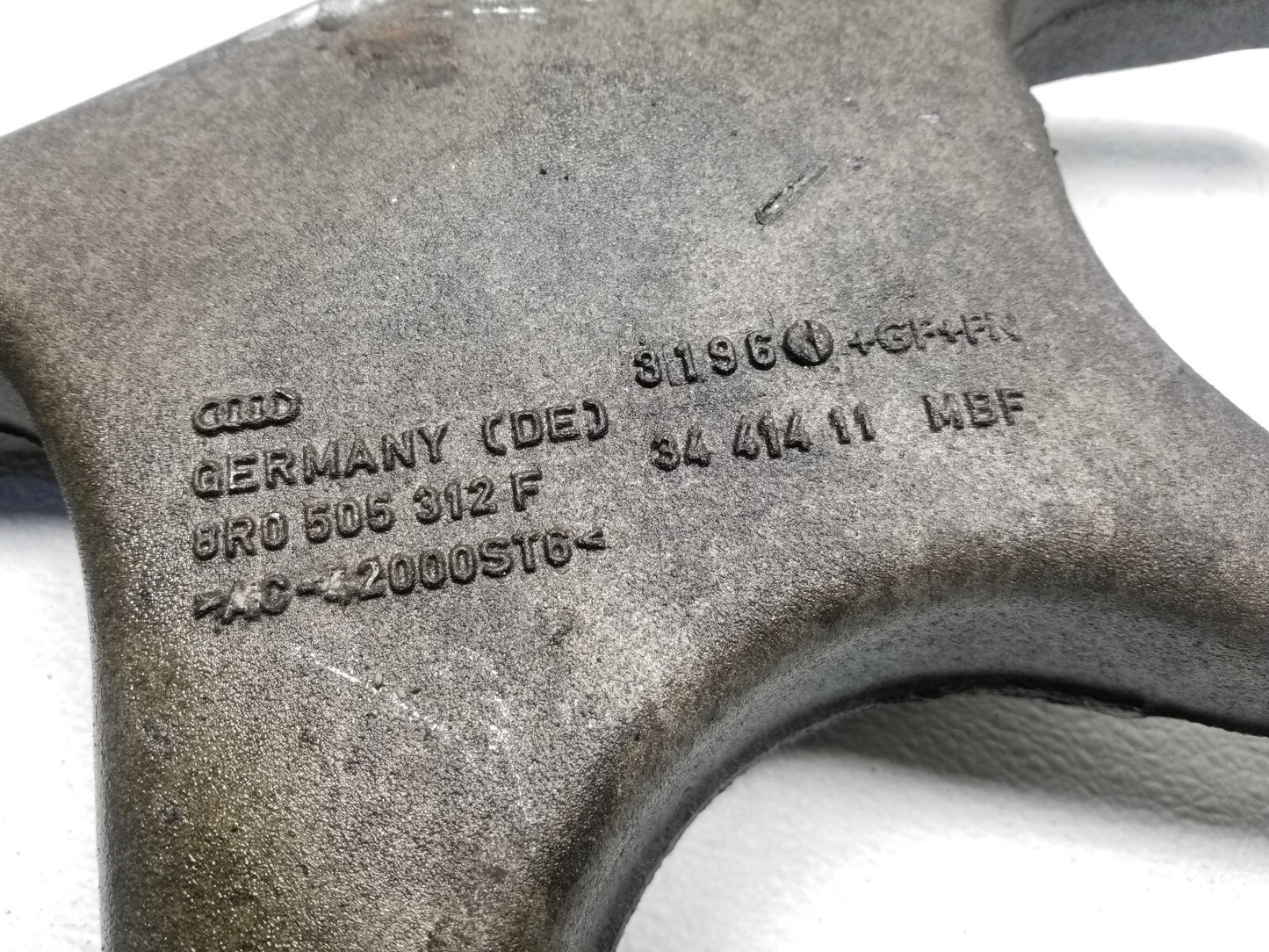 2012 Audi A7 Quattro Rear Control Arm Right Passenger Side 3 Pcs OEM
