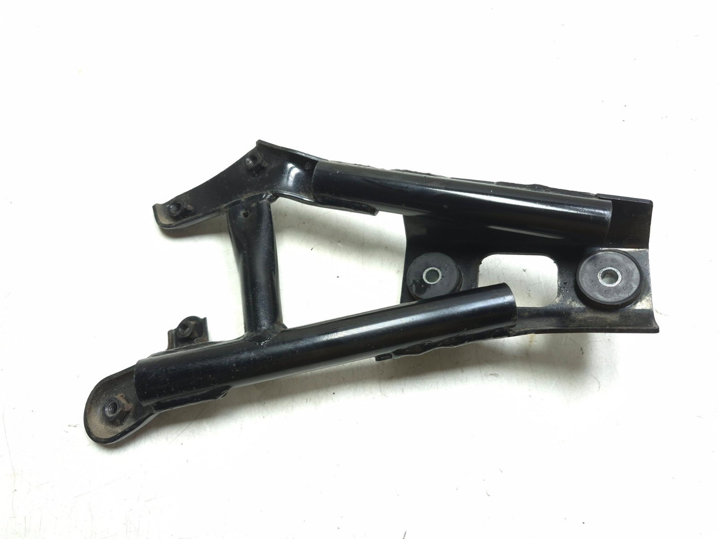 2004 Suzuki Intruder Volusia Vl800 Exhaust Muffler Hardware Bracket OEM