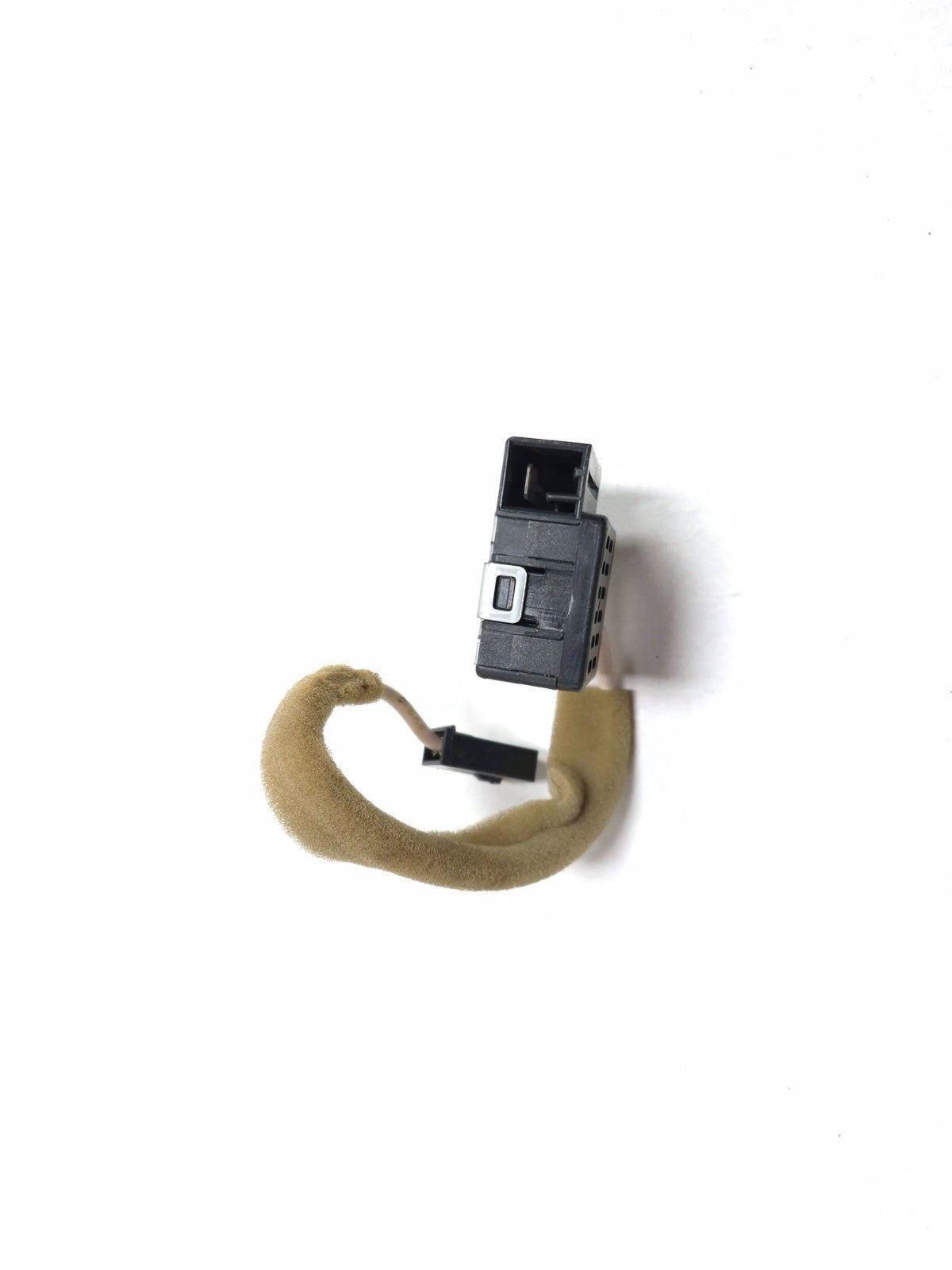 2017 Infiniti Q50 Radio Antenna Amplifier Noise Module OEM